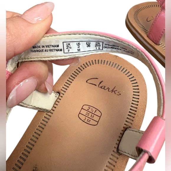 CLARKS girl FINCH STRIDE K - MULTICOLOR sandals size 3 M leather preloved - Picture 3 of 7
